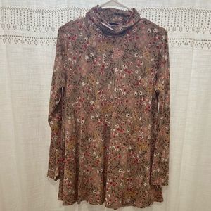 NWT Sheila Rose Turtle Neck Size L